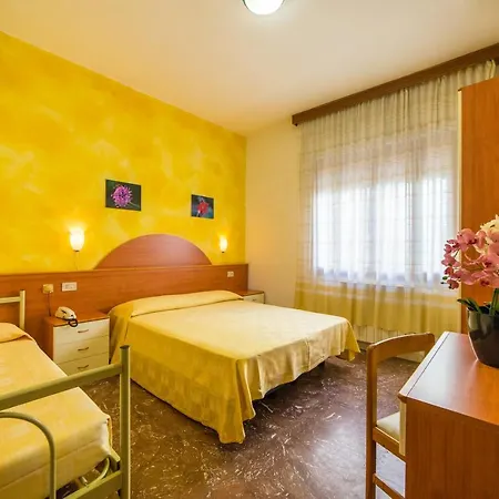 Leon D'oro Sottomarina